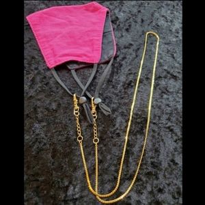 Mask Gold Chain Necklace/Holder NWT